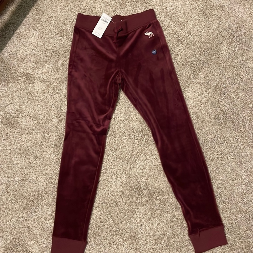 Abercrombie kids velour pants, maroon size 11/12